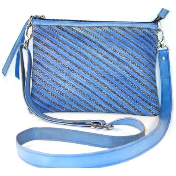 1086-ladies-leather-handbags-1-u